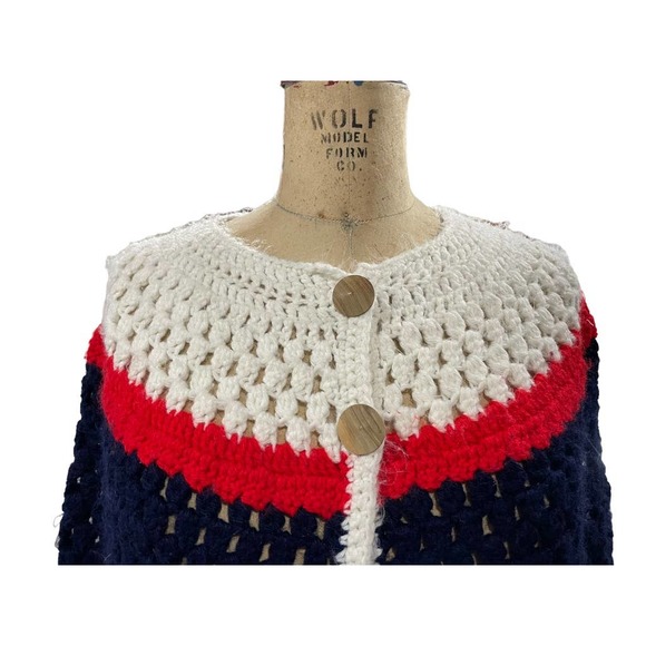 Vintage Womens Crochet Afghan Cape Shawl Navy Red Button Front OS - Picture 2 of 7